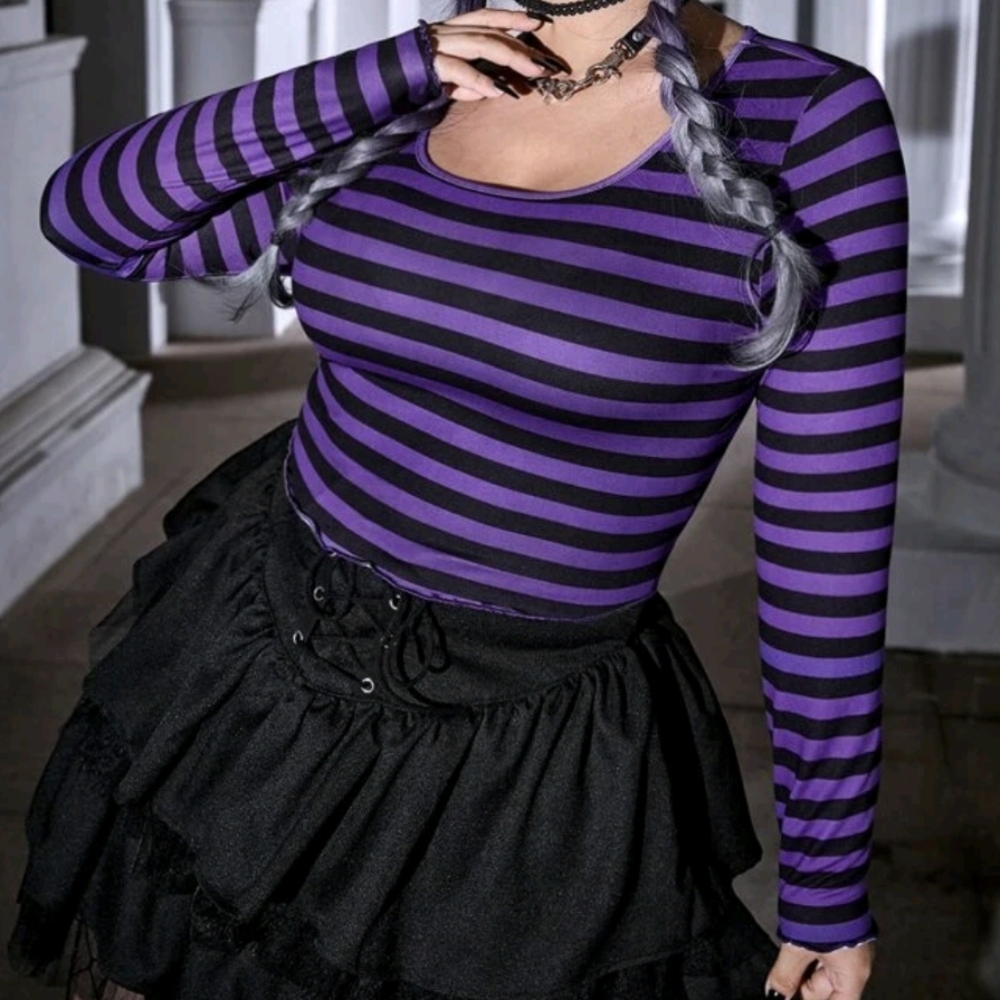 Stripped top